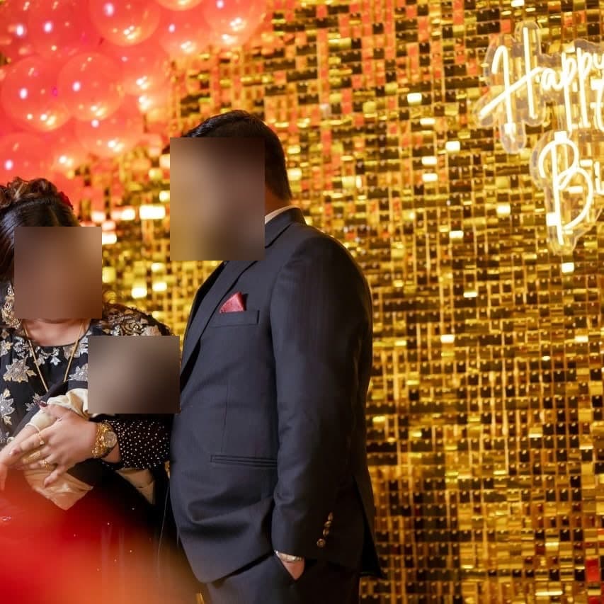 Photobooth Decoration: Royal first birthday: red, black and gold